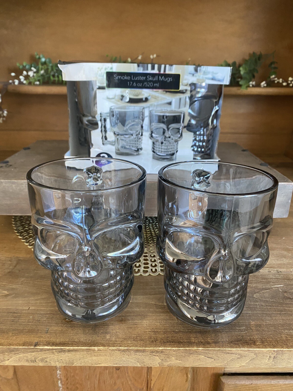 Set of 4 Circleware Smoke Luster Skull Mugs 2 New 2 Used 17.6 oz NICE!!