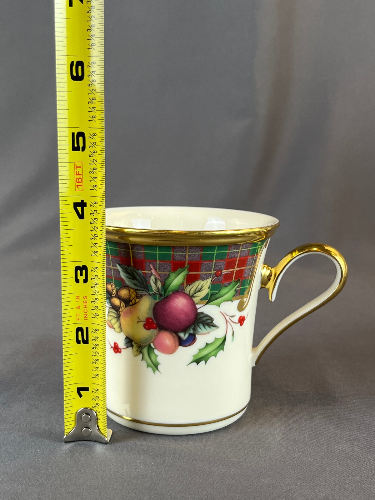 Lenox HOLIDAY TARTAN 3 ½” Accent Mug: MINT