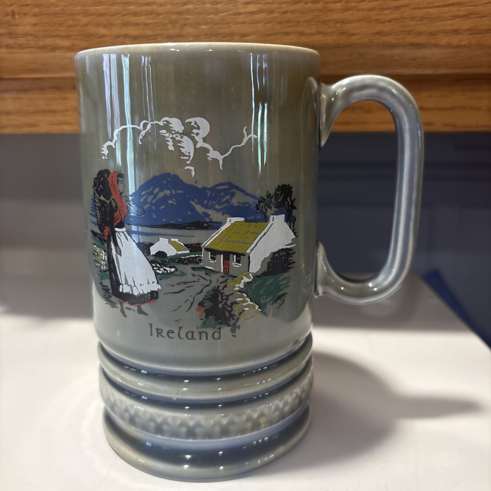 Wade Pottery Ireland Coffee Mug Irish Porcelain Vtg Village Scene Green Blue