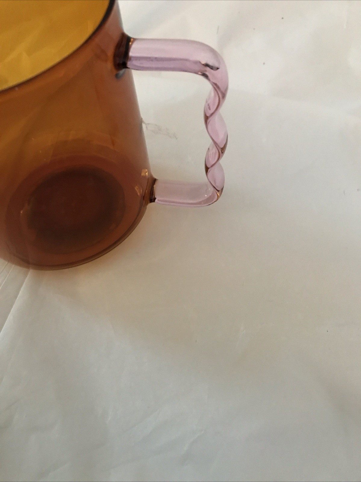 Set of 4 Room Essentials Glass Mug – Orange with Pink Handle – 15oz NEW