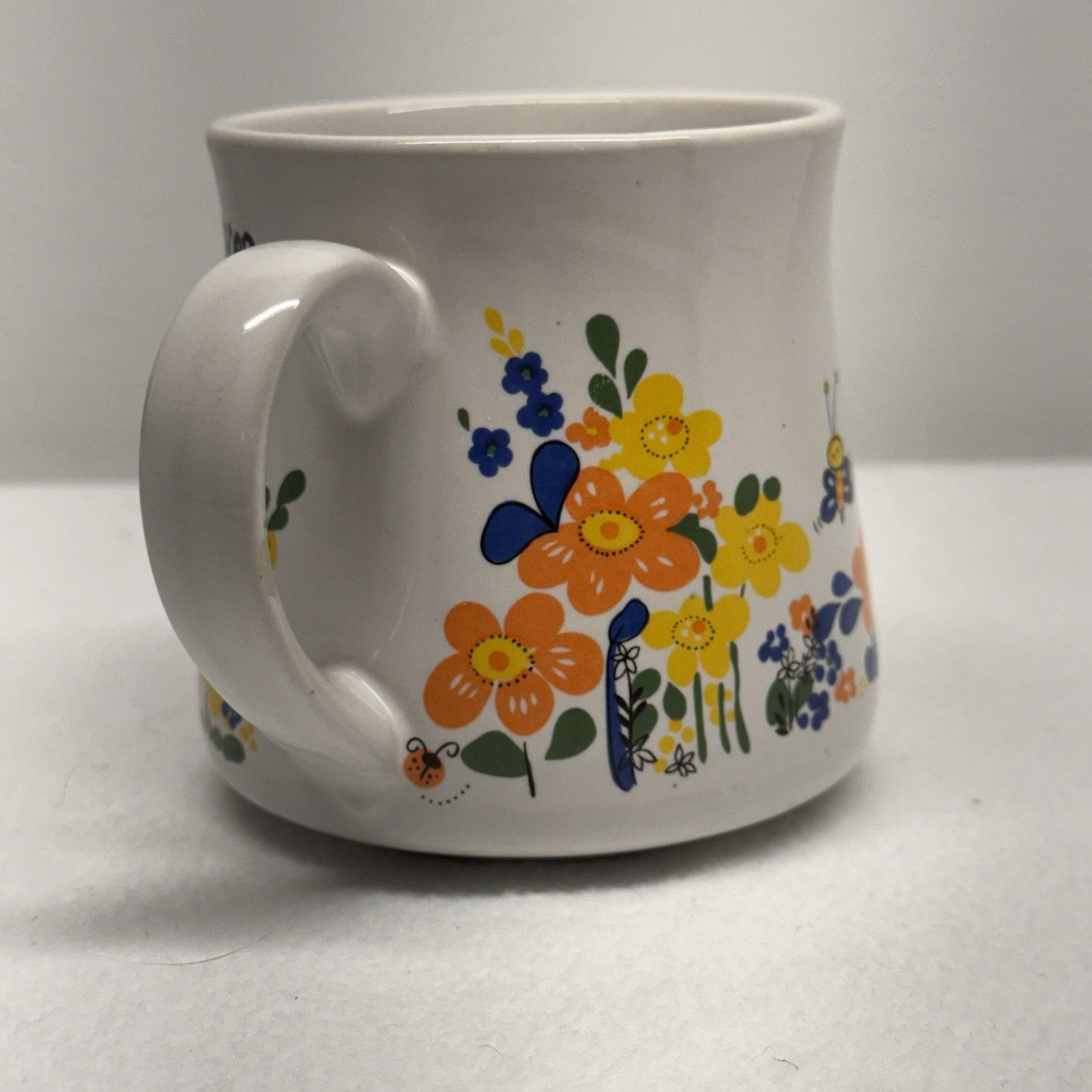 Unbranded Sisters Floral Coffee Mug Women OS White Retro Bumblebee Cottagecore