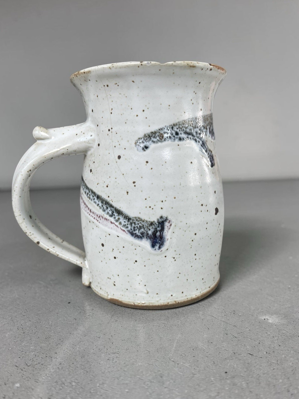Gene Gandee Speckled Stoneware Seashell Mug White/Blue Rustic Round Decor