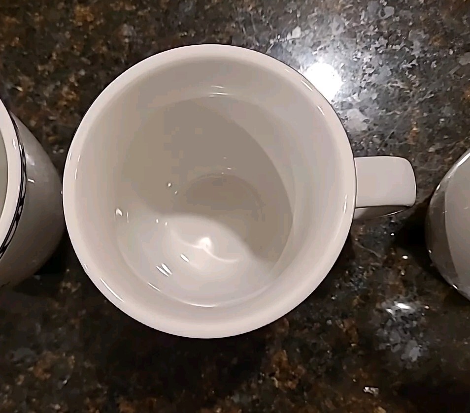 SET (4) Target Home BON APPETIT White w/Blue Accents 11 oz Coffee Mugs