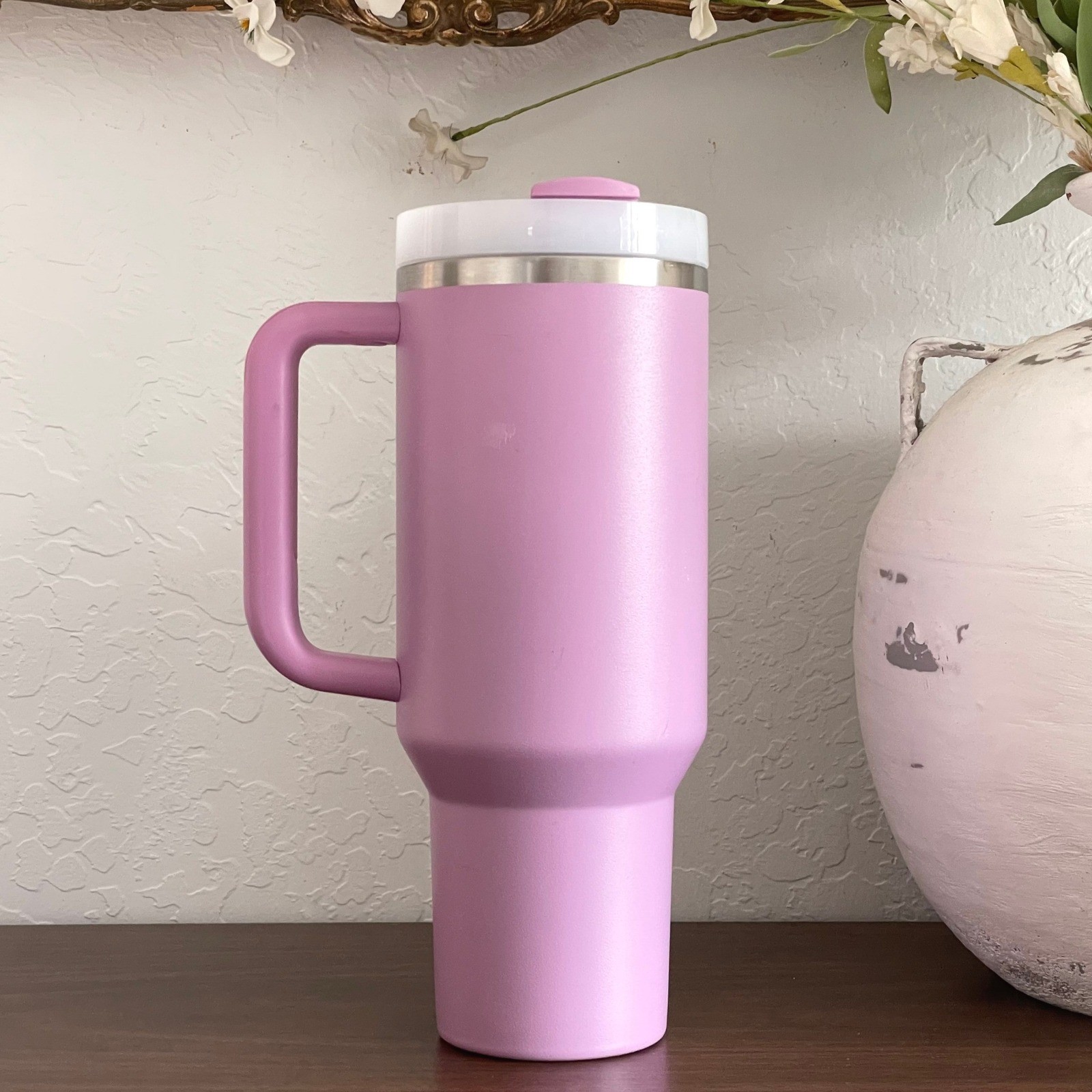 Stanley The Quencher H2.0 Flowstate Tumbler 40oz Fuchsia Purple