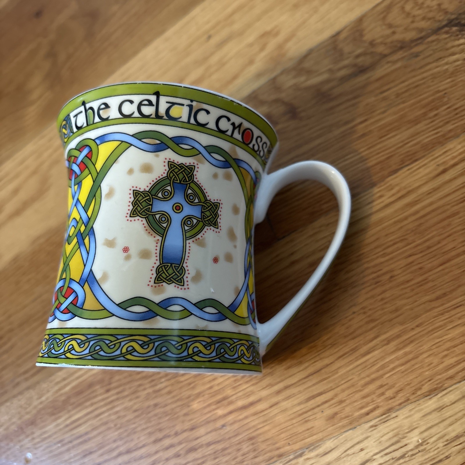 The Celtic Cross Coffee Tea Mug Celtic Weave Irish Design Bone China 11 fl oz