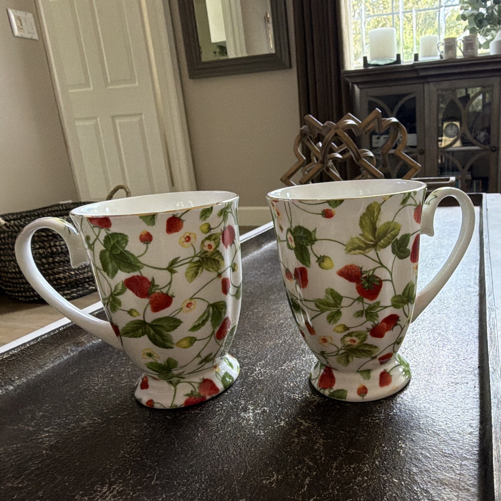 Pair of Stechcol Footed Gracie Bone China Strawberry Floral Footed Tea 8 fl oz