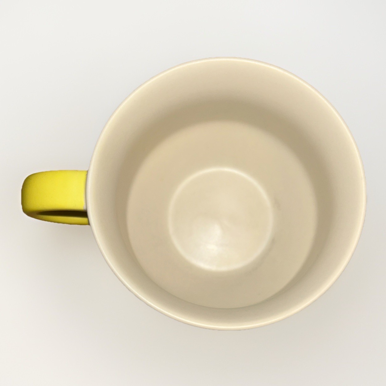 Starbucks 2017 Eyelash / Eye Wink White Yellow Coffee Mug 14oz. Pre-Owned
