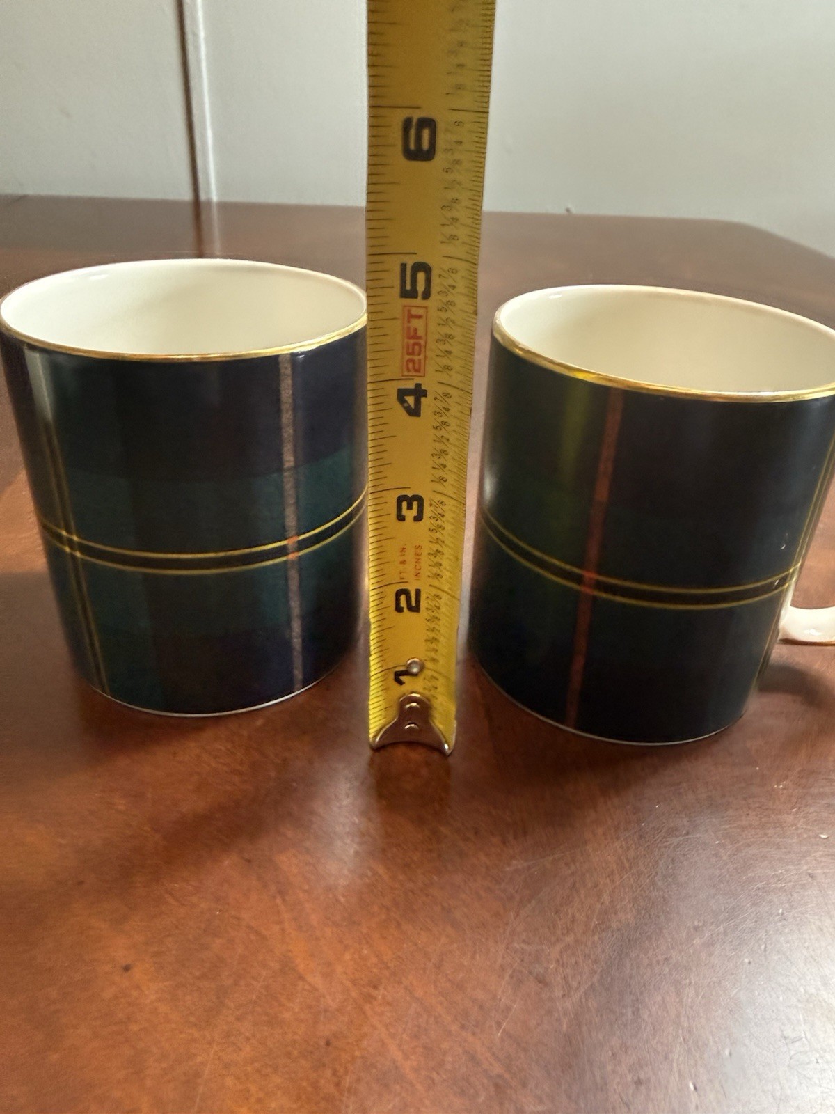 Set Of 2 Ralph Lauren Wedgwood Blackwatch Plaid Coffee Mugs Gold Trim England