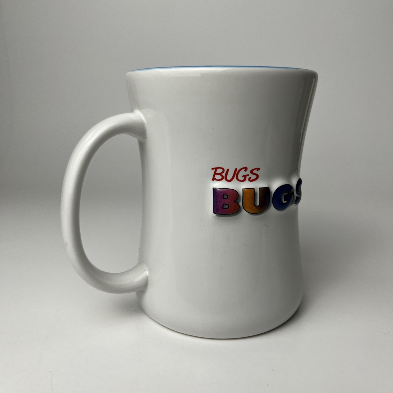 Six Flags Looney Tunes Bugs Bunny Mug Blue Interior Thailand s04 Warner Bros Vtg