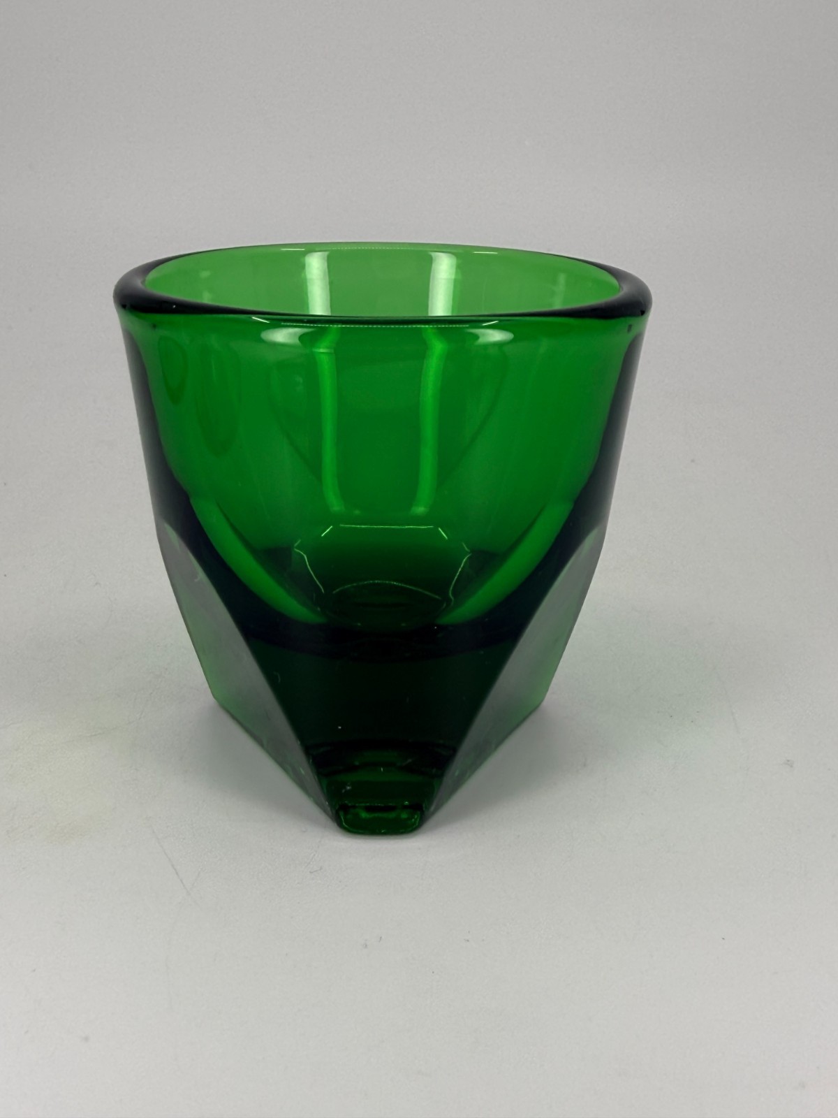 1 notNeutral Vero Glass Emerald Espresso Glass Green Coffee Shot Glass