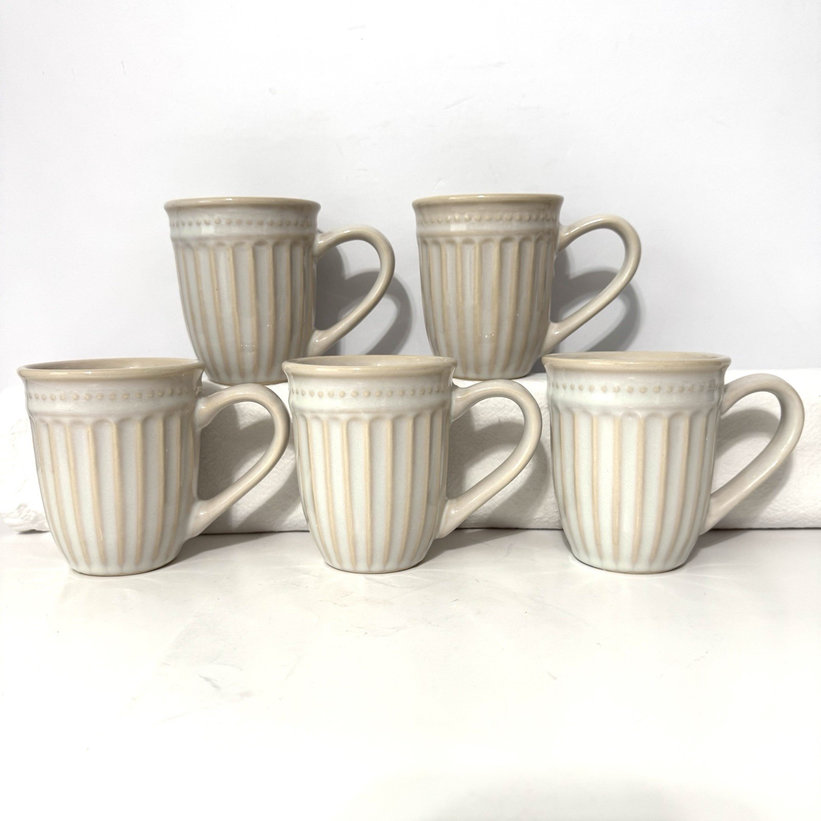 Bombay Company Coffee Mugs Swiss Dots Pattern Vintage Set of 5 -Excellent Cond!