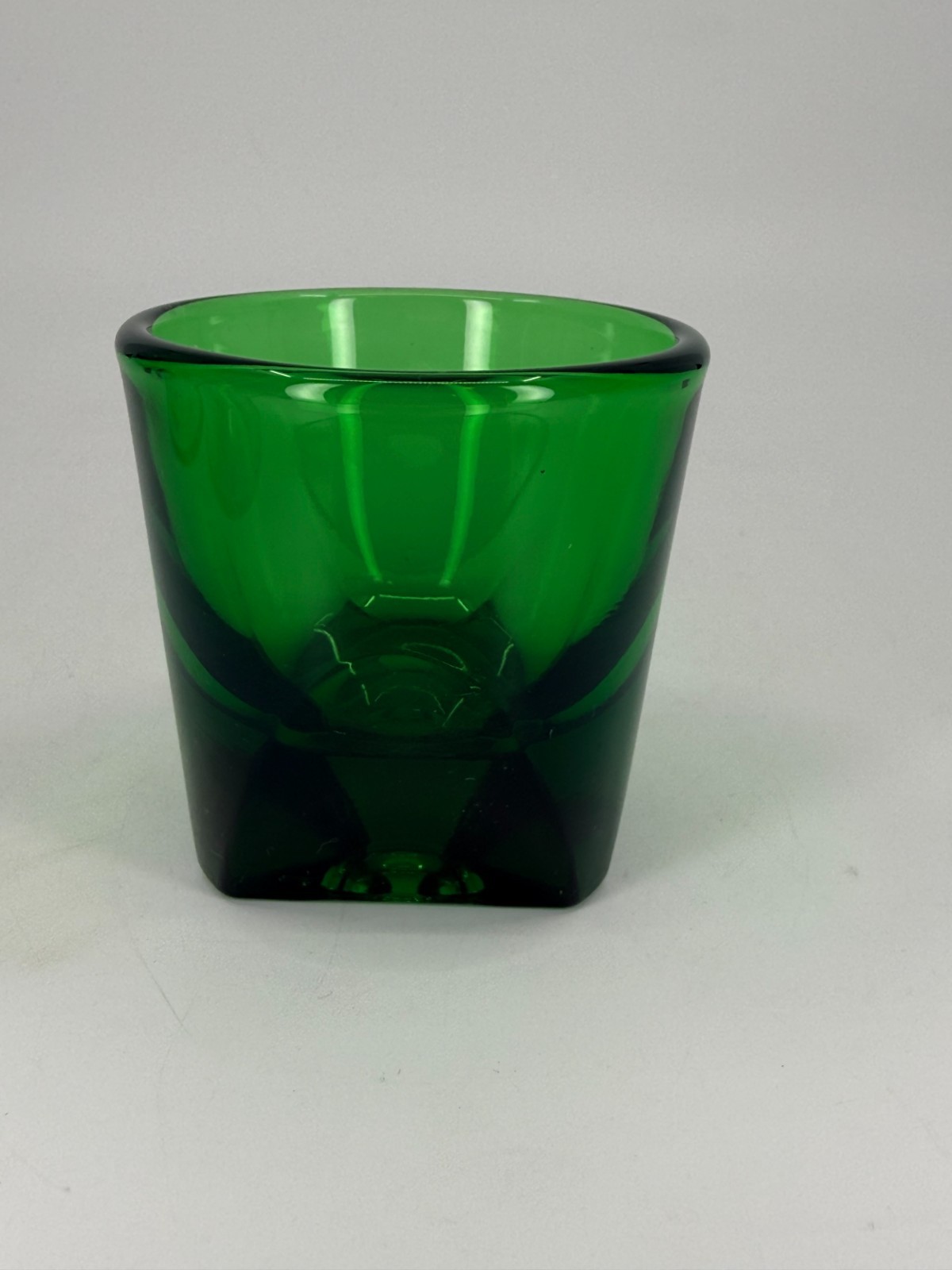 1 notNeutral Vero Glass Emerald Espresso Glass Green Coffee Shot Glass