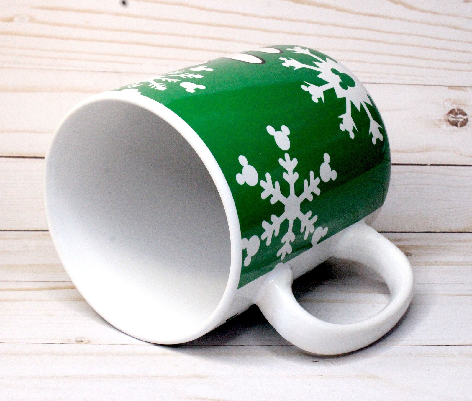 Vintage Disney Christmas Mickey Mouse Large Oversized Ceramic Mug – 26 Fl. oz.
