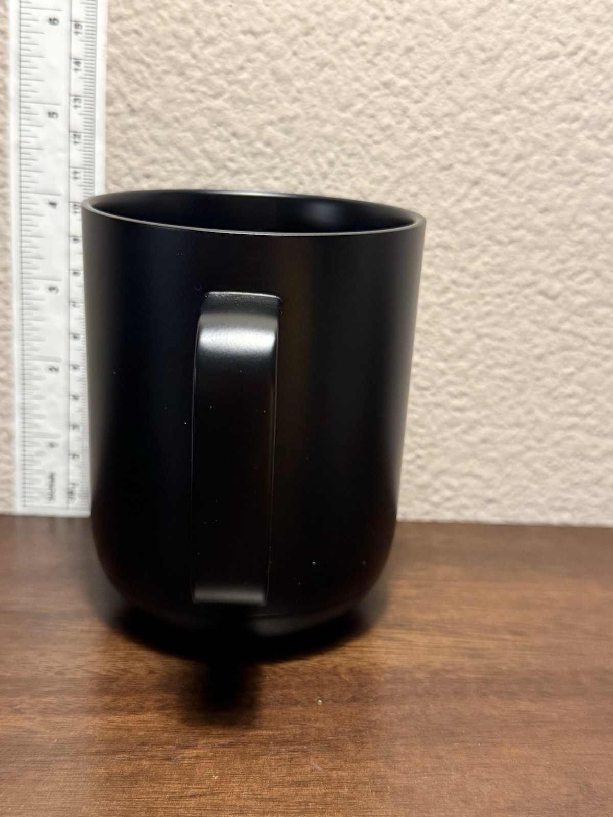 Ember Mug 2 Black 10 oz CM19 Temperature Control Smart Heated Cup Charging Base