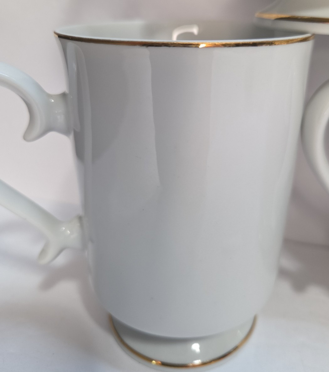 6 Vintage Royal Crown Love Birds Coffee Mugs Cups Pedestal Gold Trim Bird Lovers