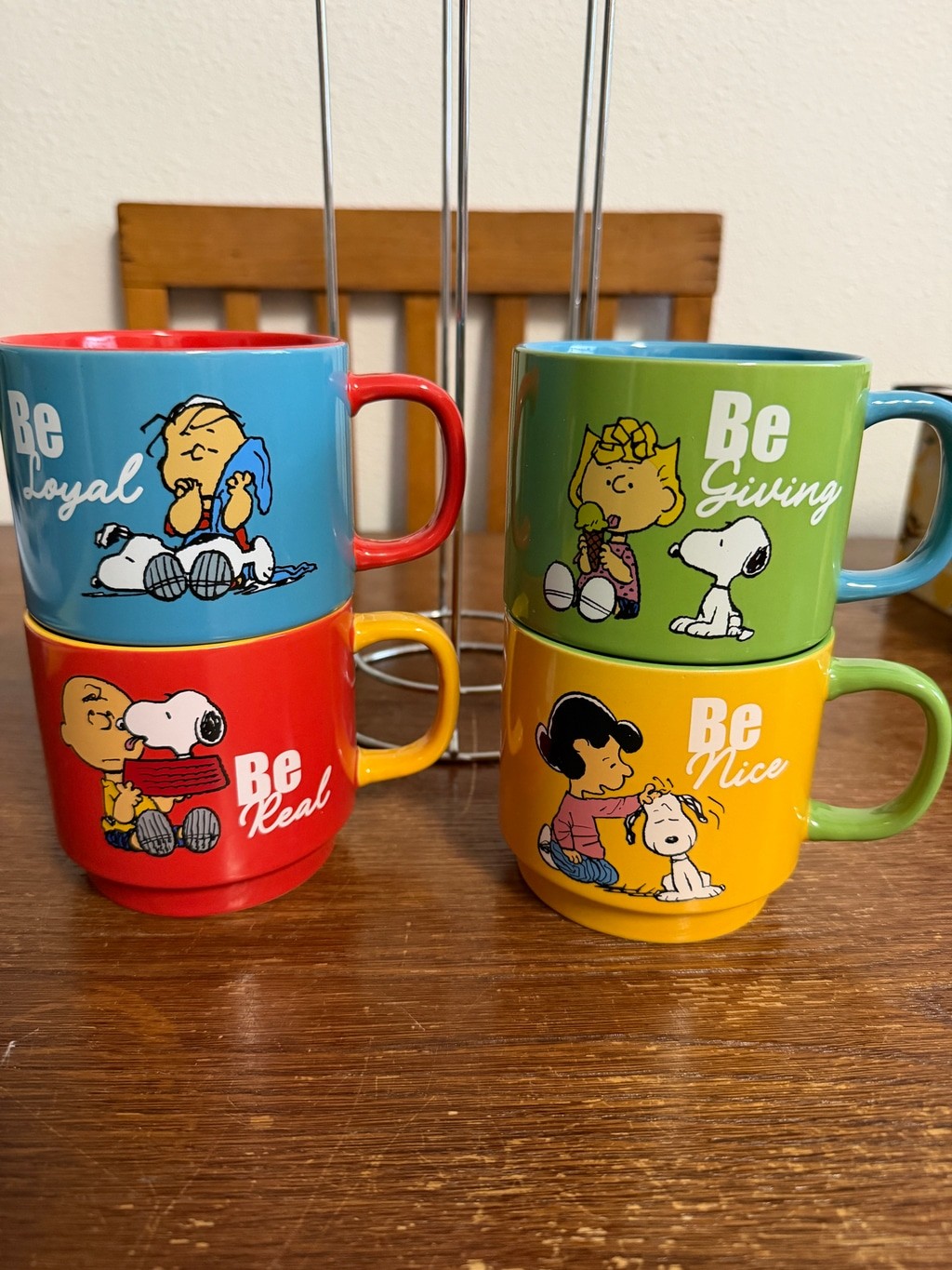 Peanuts Gentle Reminders 4 Pc Stackable Stoneware Mug Set with Metal Rack Snoopy
