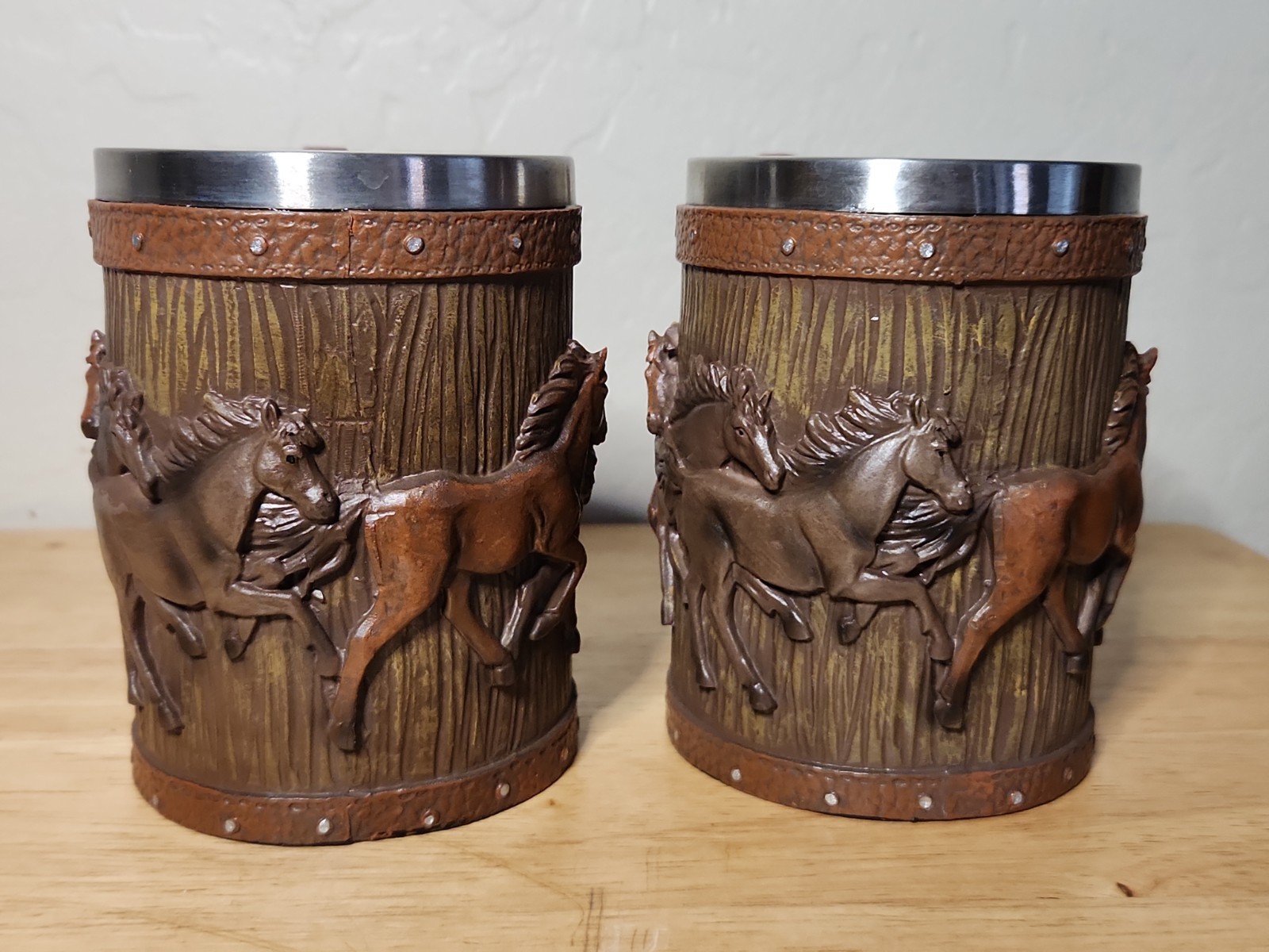 Two Carved Horses Barrel Coffee Beer Mugs Stein Tankard Insulated Stainless 17oz