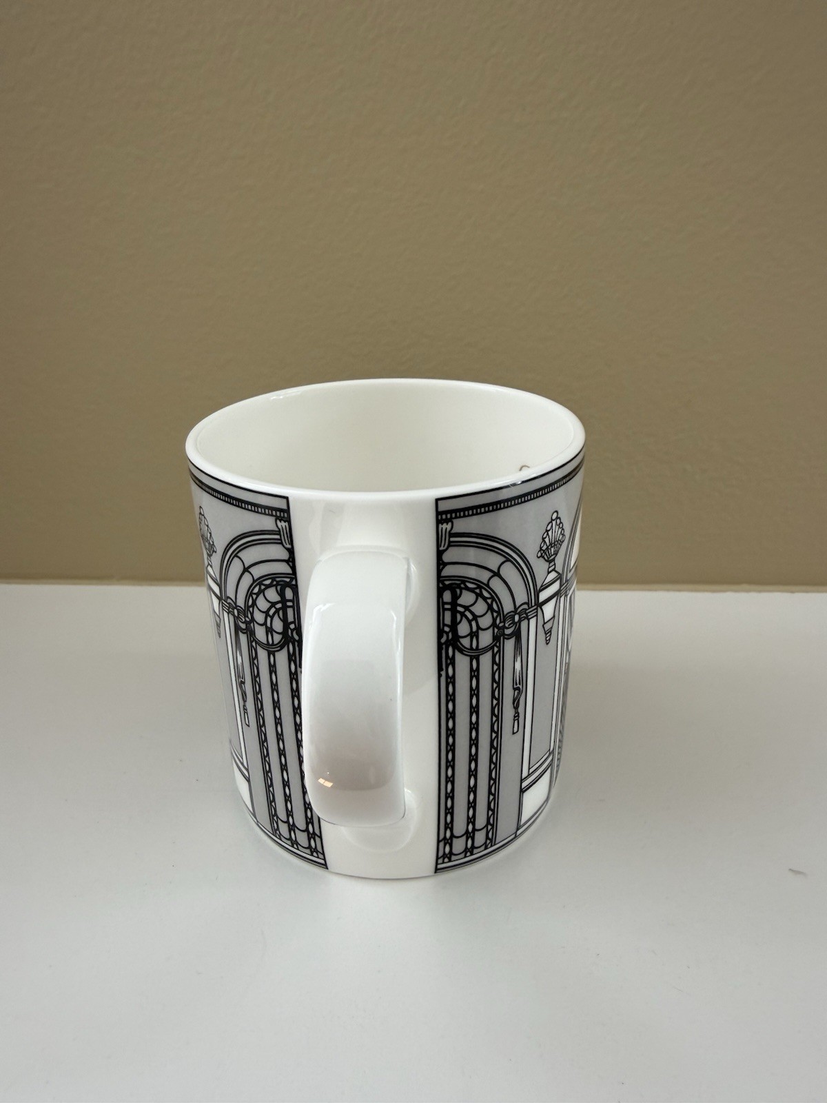 Claridges London Art Deco Style Fine Bone China Mugs By William Edwards England