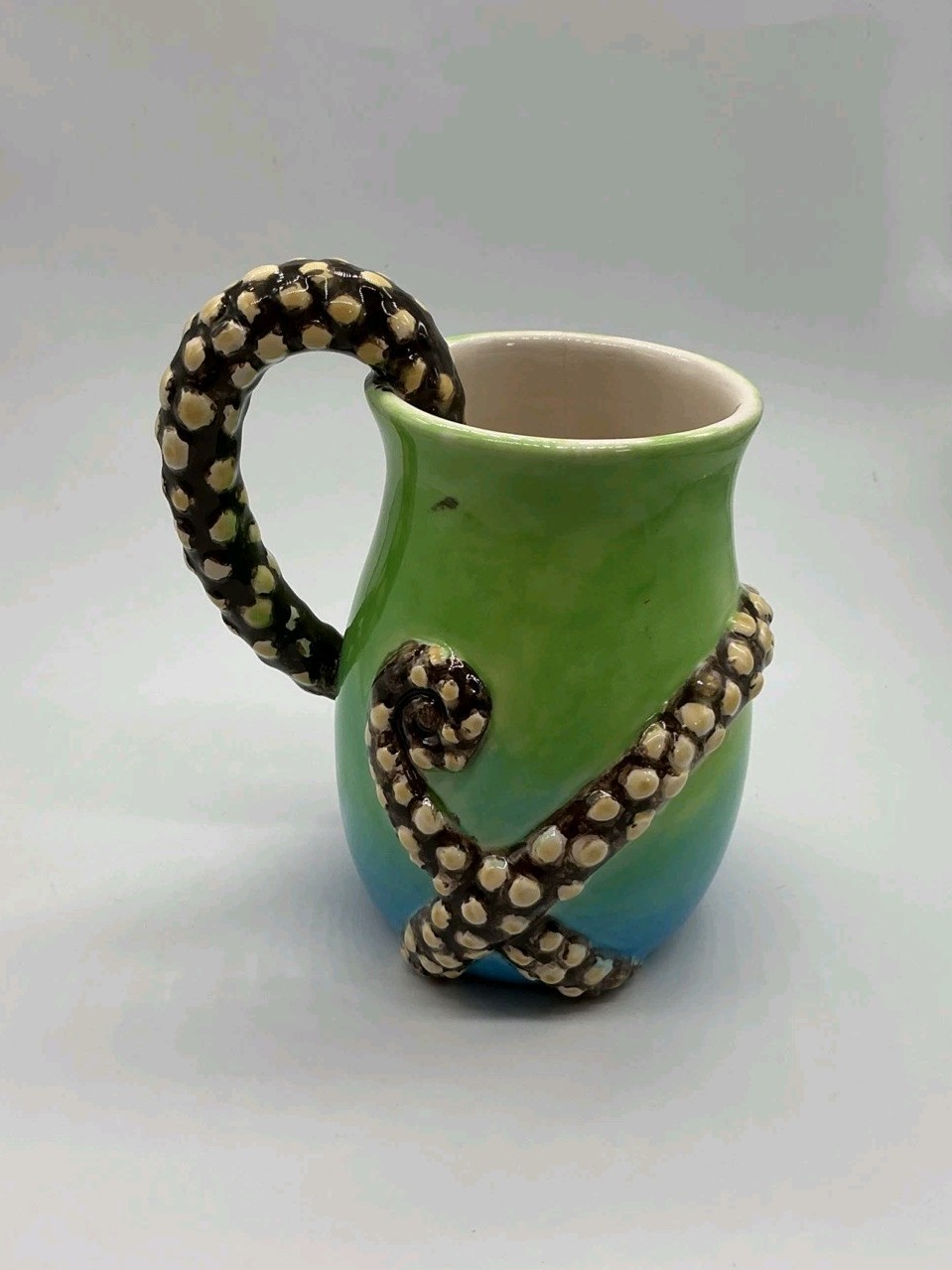 Octopus Ceramic 3D Coffee Mug Tentacle Handle (20 Oz)
