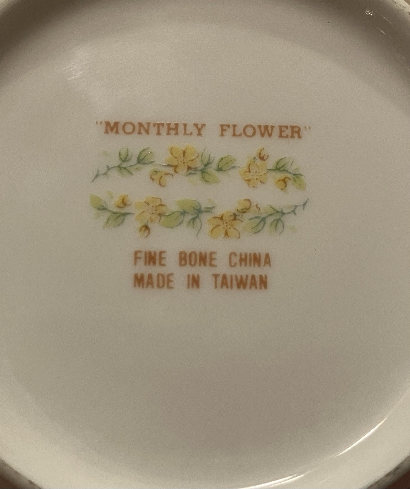 Coffee Mug Tea Cup Monthly Flower November Chrysanthemum Fine Bone China Taiwan