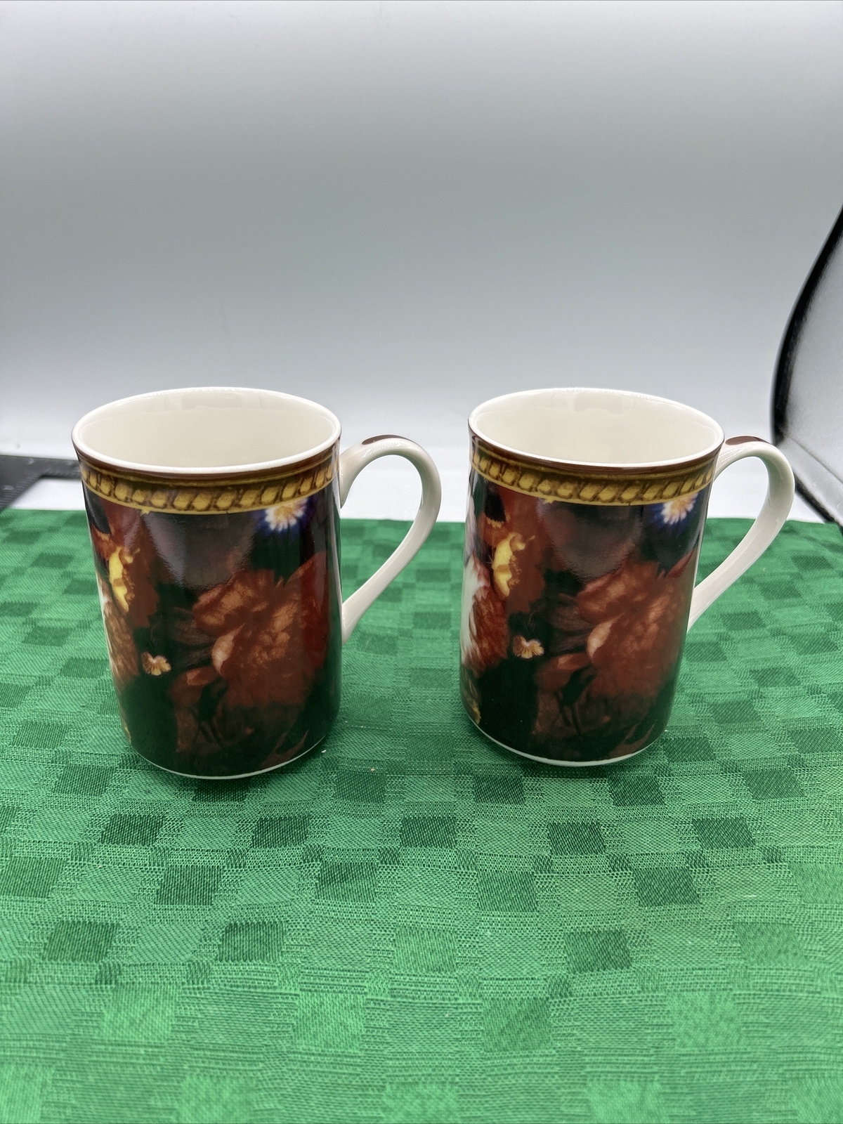 Raymond Waites Old Master Mugs Lot of 2 Block Ceramic Micro/Dishwasher Safe