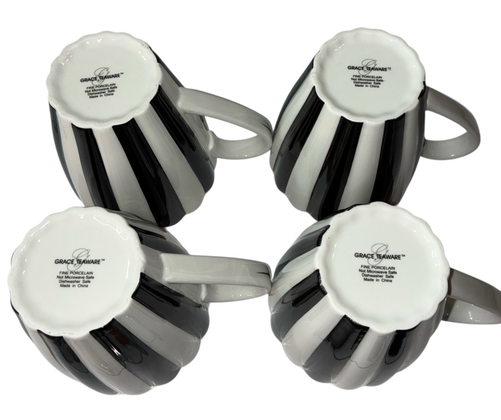 4 – Grace Teaware Black & White Scallop Josephine Gold Rim Porcelain Coffee Mug