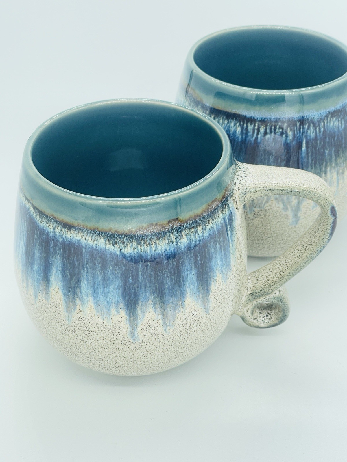 Drip Glaze Coffee Mugs 20 oz Blue Cream Speckled Stoneware Ceramic Cup Set of 2
