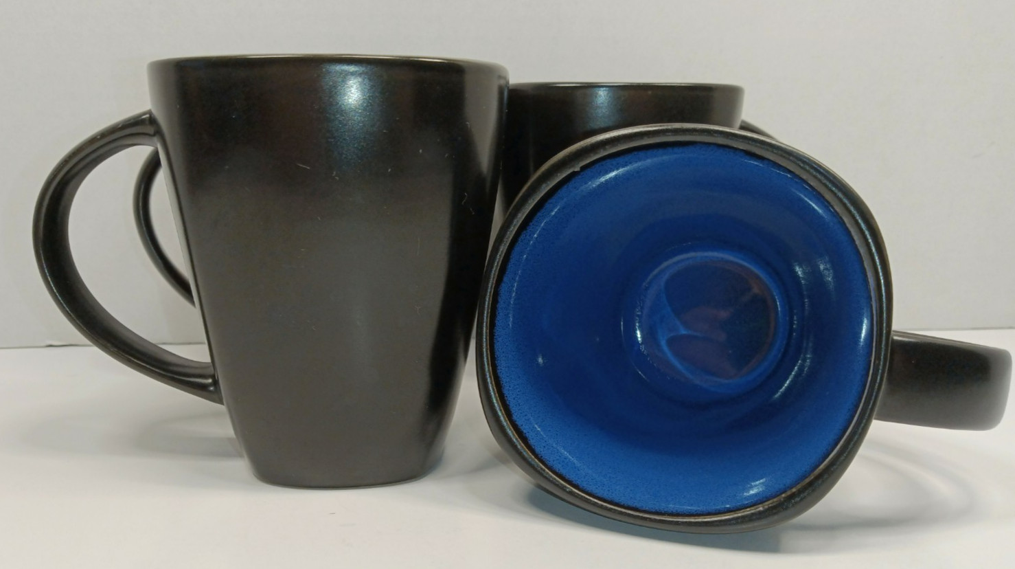 Gibson Designs Soho Lounge Blue Mug Lot Of 4