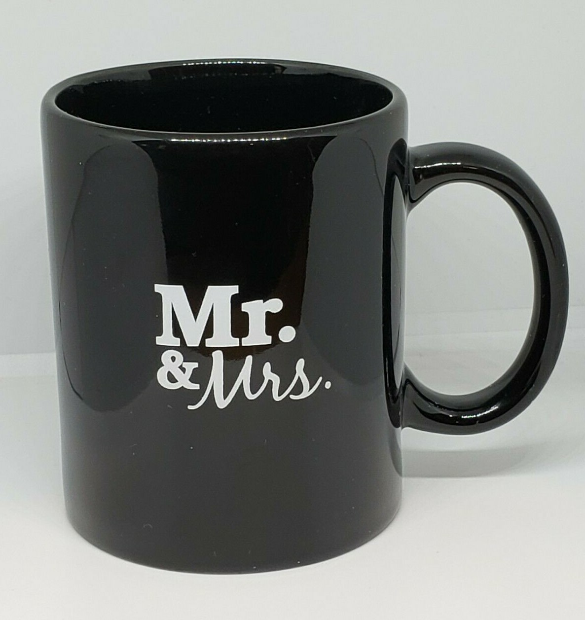 Mr & Mrs. Coffee Mug Wedding Newlyweds Bridal Shower Anniversary Engagement Gift