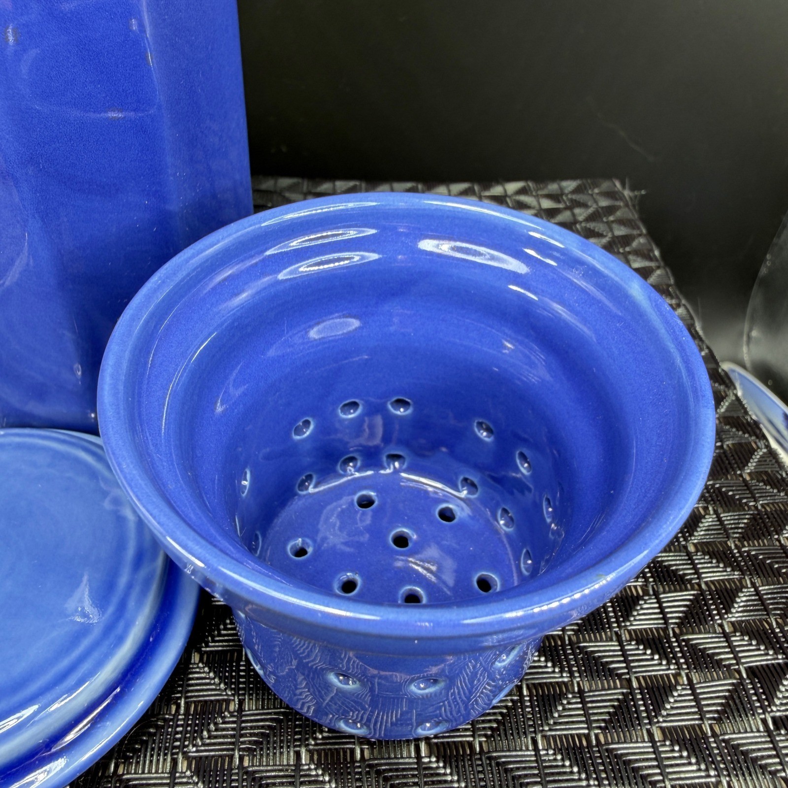 Lampang Silpanakone Thailand Blue Ceramic Tea Mug Set with Infusers and Lids 2pc