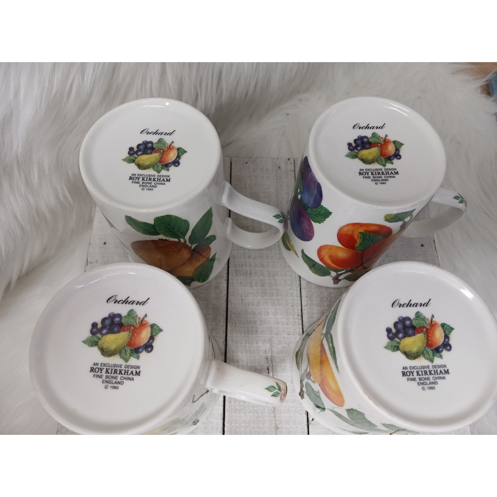 Roy Kirkham Orchard Fine Bone China Mugs Set of 4 Fruit Botanical England 1993