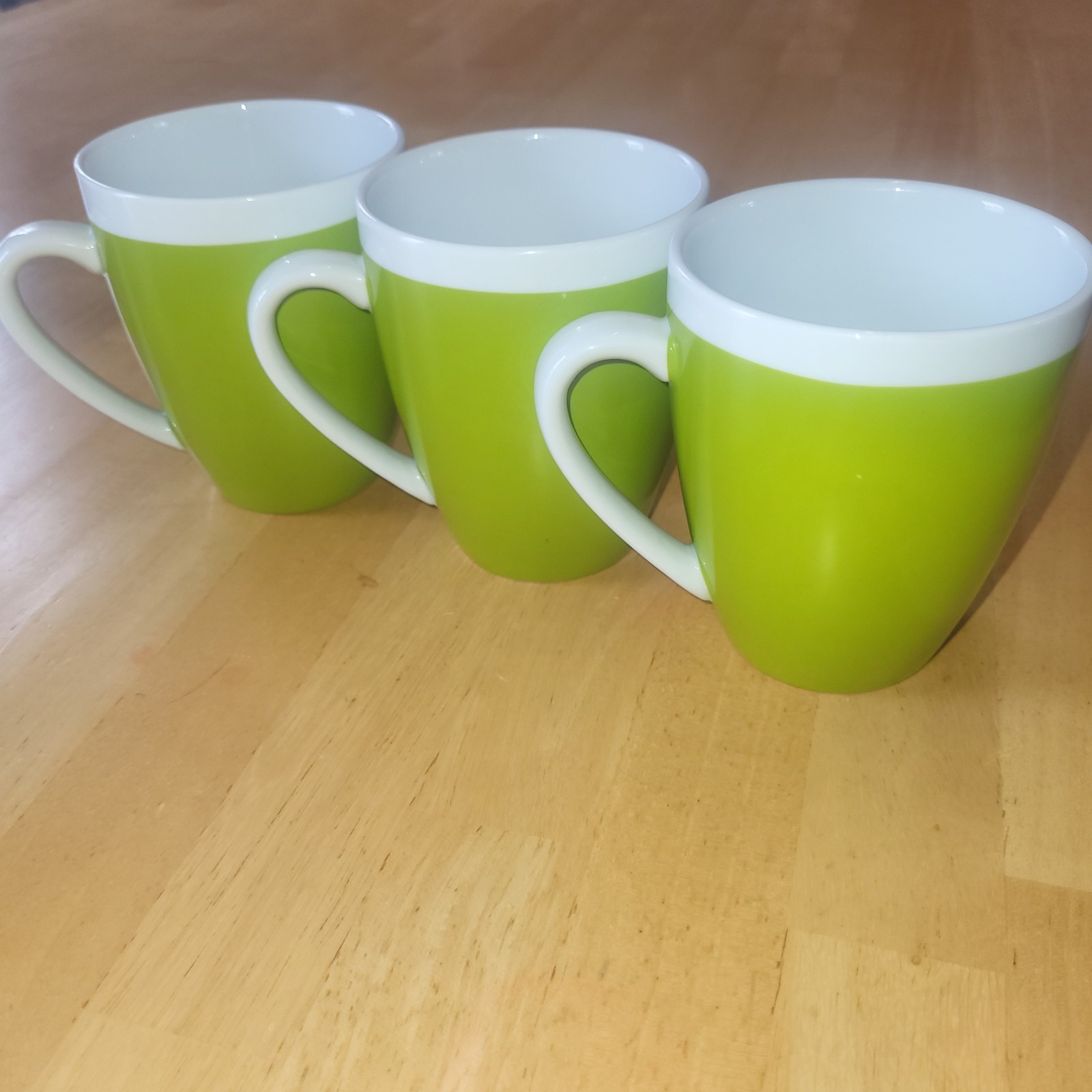 Crate & Barrel Porcelain Coffee Mug Set Hampton Green Solid Color 3-Piece