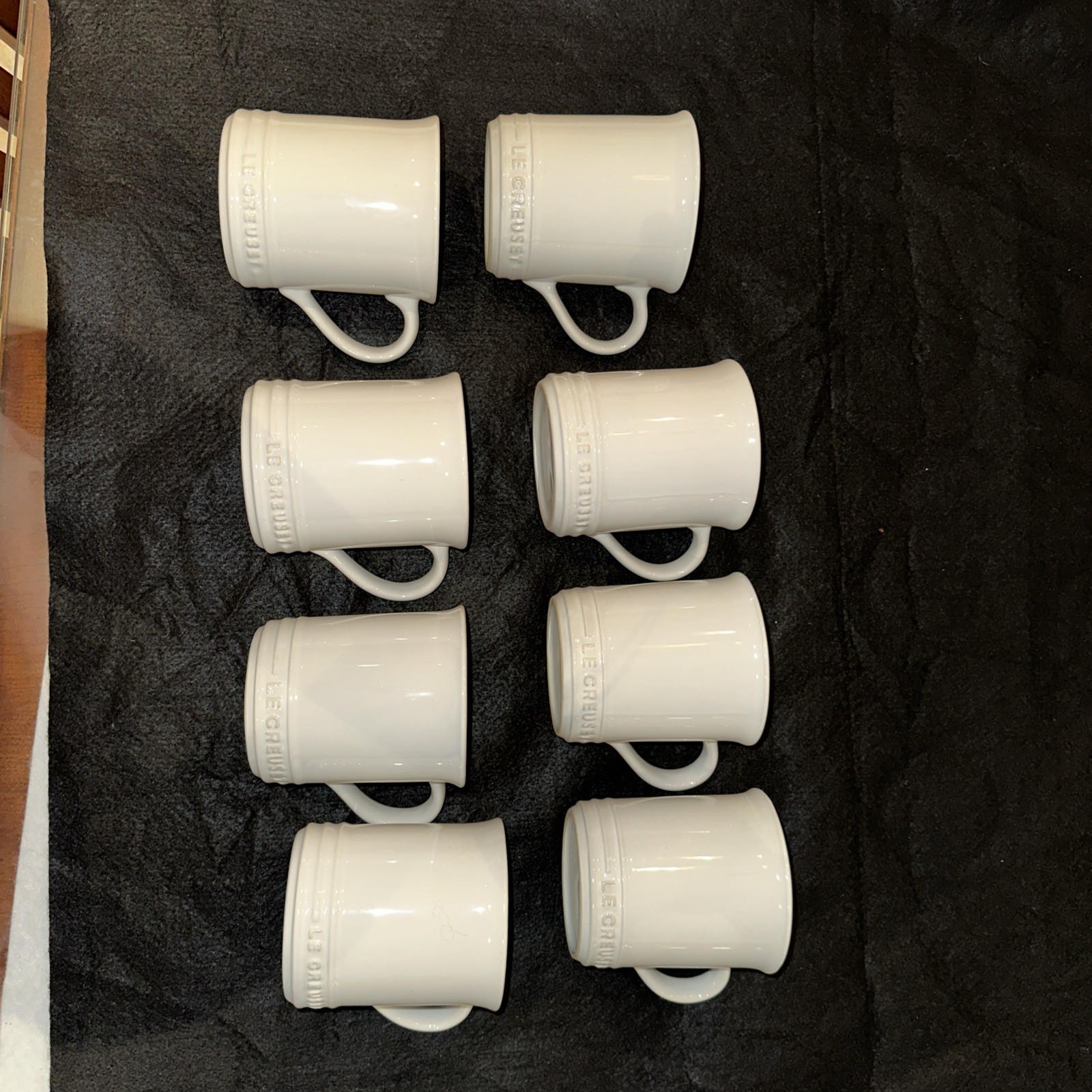 SET of 8 – Le Creuset Stonewear Mugs 14oz / 400ml White – Very Lightly Used