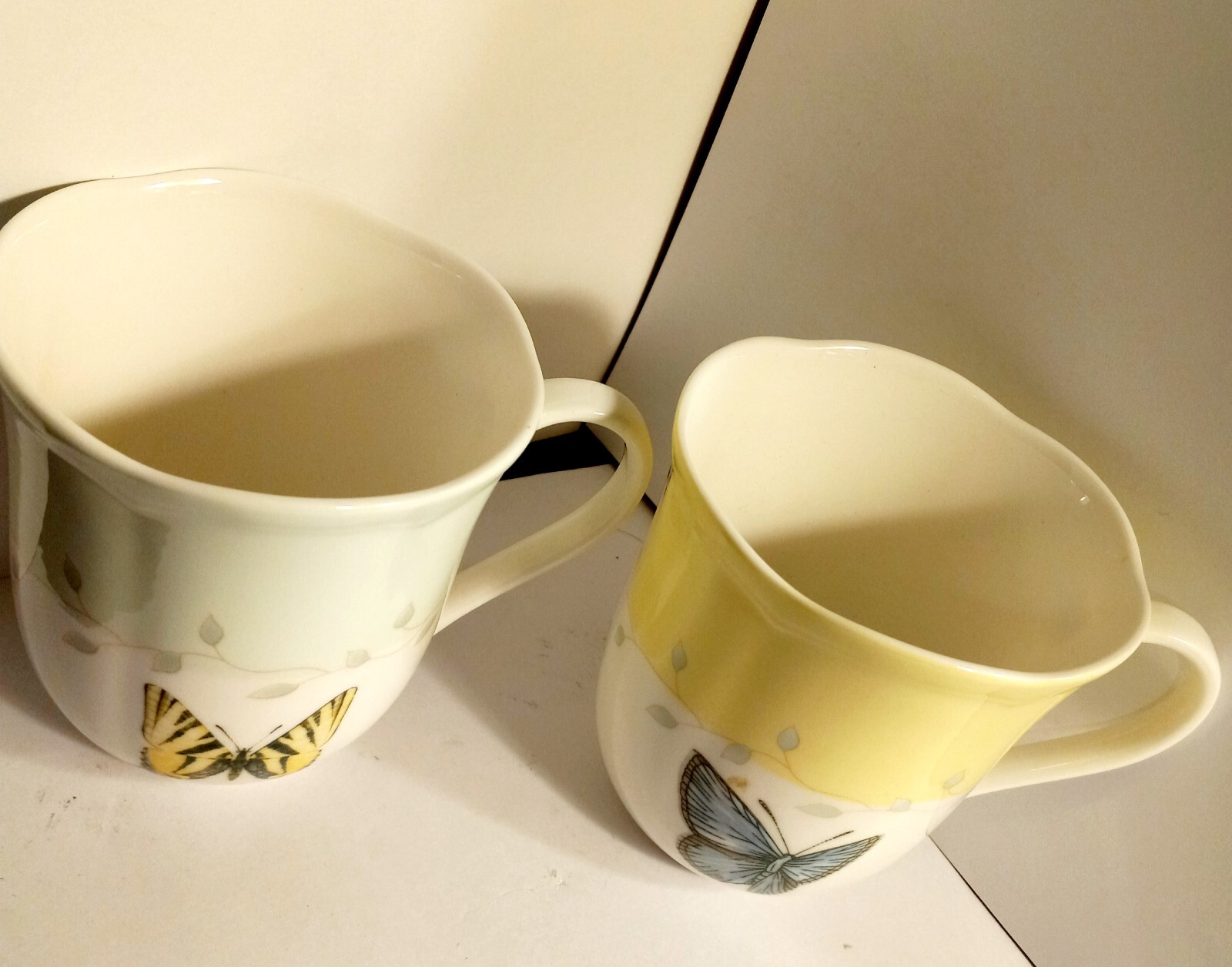 Pair of Lenox Scalloped Butterfly Meadow Porcelain Coffee Cups Mugs