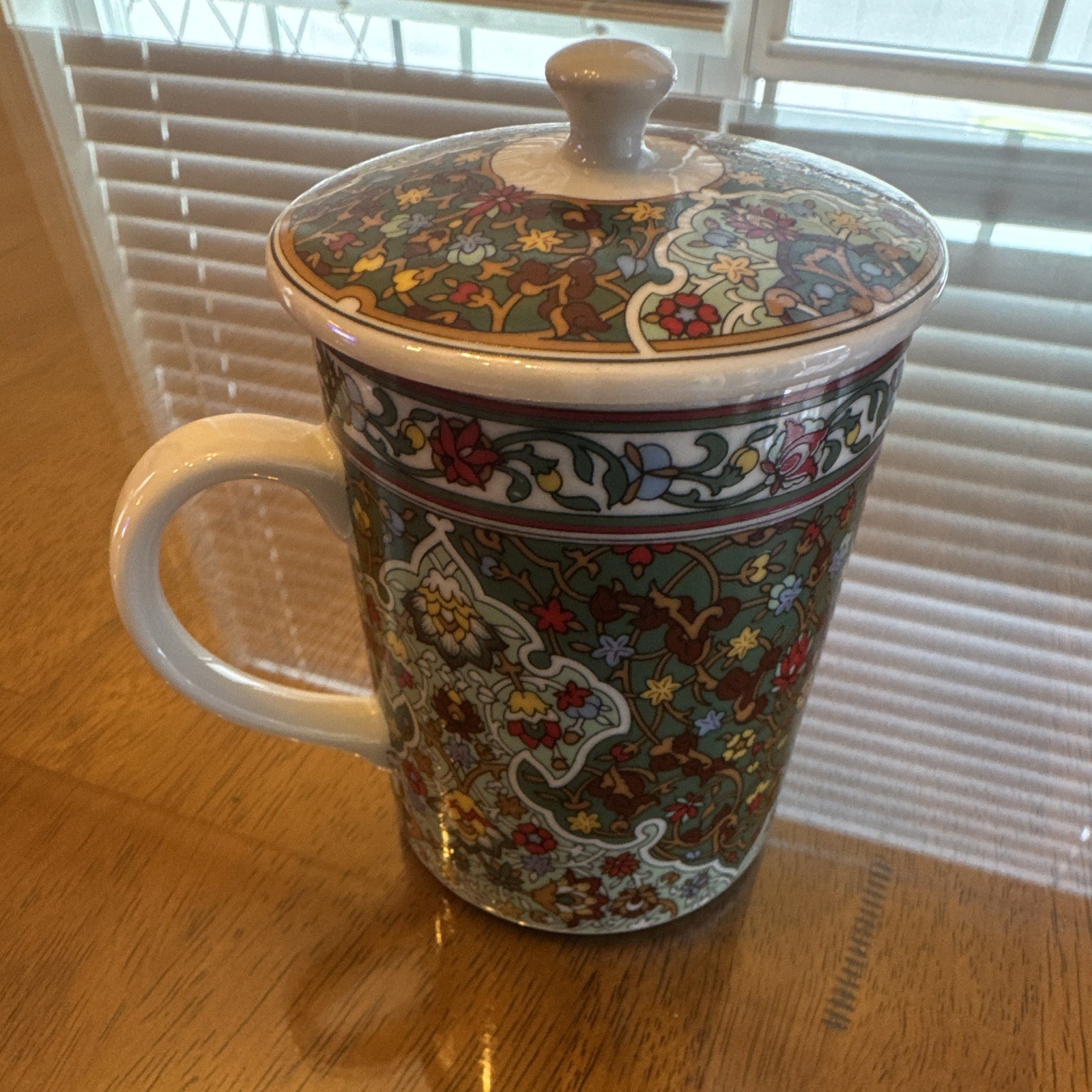 Toscany Collection Floral Ceramic Coffee Mug w/ Lid 12 fl oz 2-Piece Set