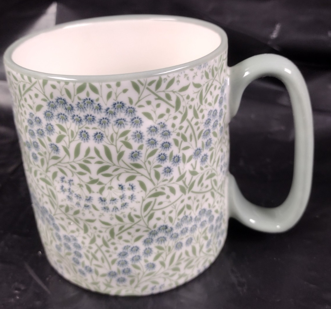 Artisan Collection 10 STRAWBERRY STREET Blue Pastel Flowers 14oz Mug