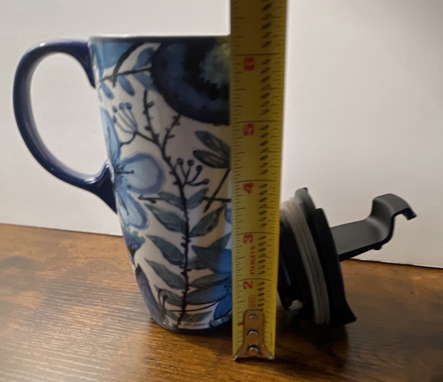 Cypress Ceramic Blue Floral Travel Mug 16 fl oz White Tapered Lid Contemporary
