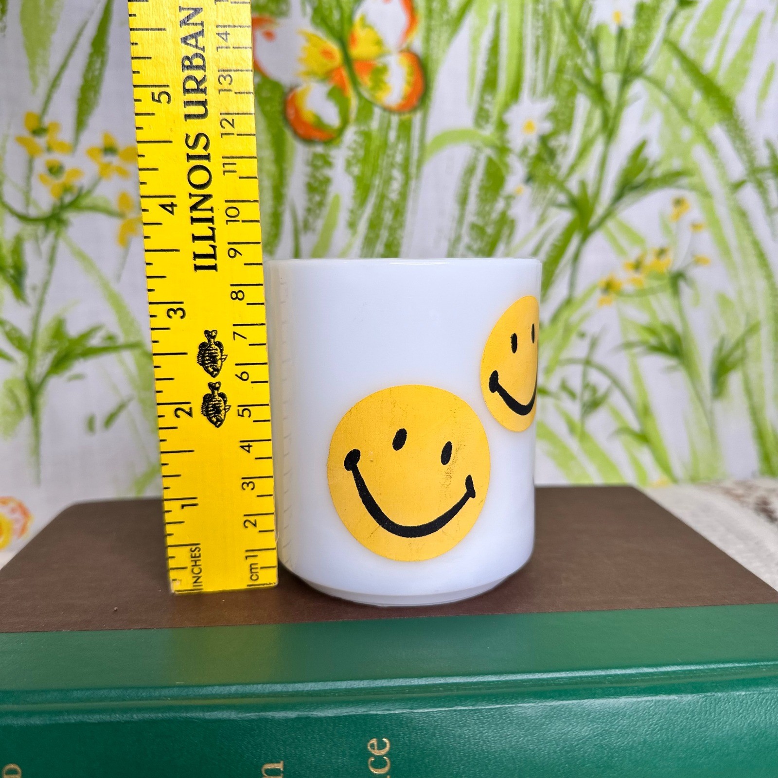Vintage Milk Glass Smiley Face Coffee Mug Retro Happy Face 70s D-Handle MCM