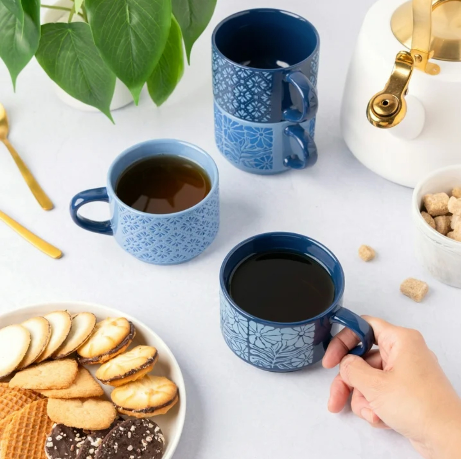 Stacking Mugs, Thyme&Table 11.1 fl oz Blue Flowers and Shapes Stoneware set of 4
