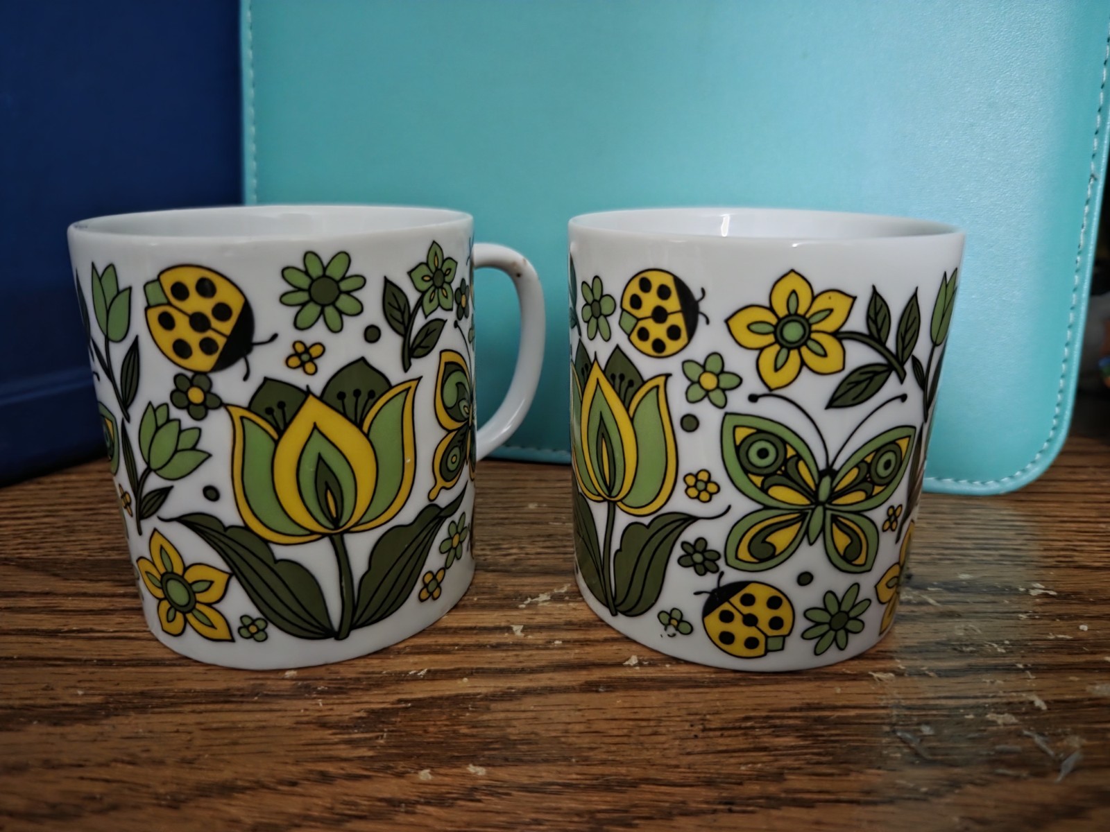 2 Coffee Mugs 70s Vintage Japan Butterflies Daisy Flowers Ladybugs