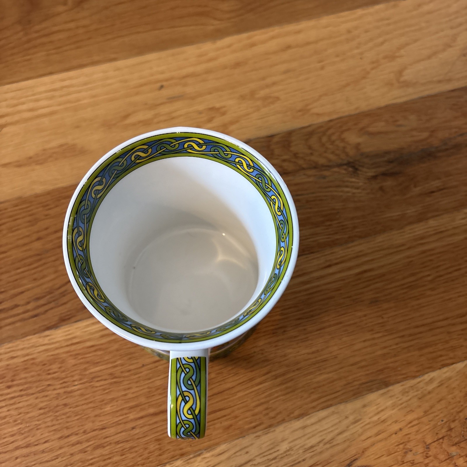 The Celtic Cross Coffee Tea Mug Celtic Weave Irish Design Bone China 11 fl oz