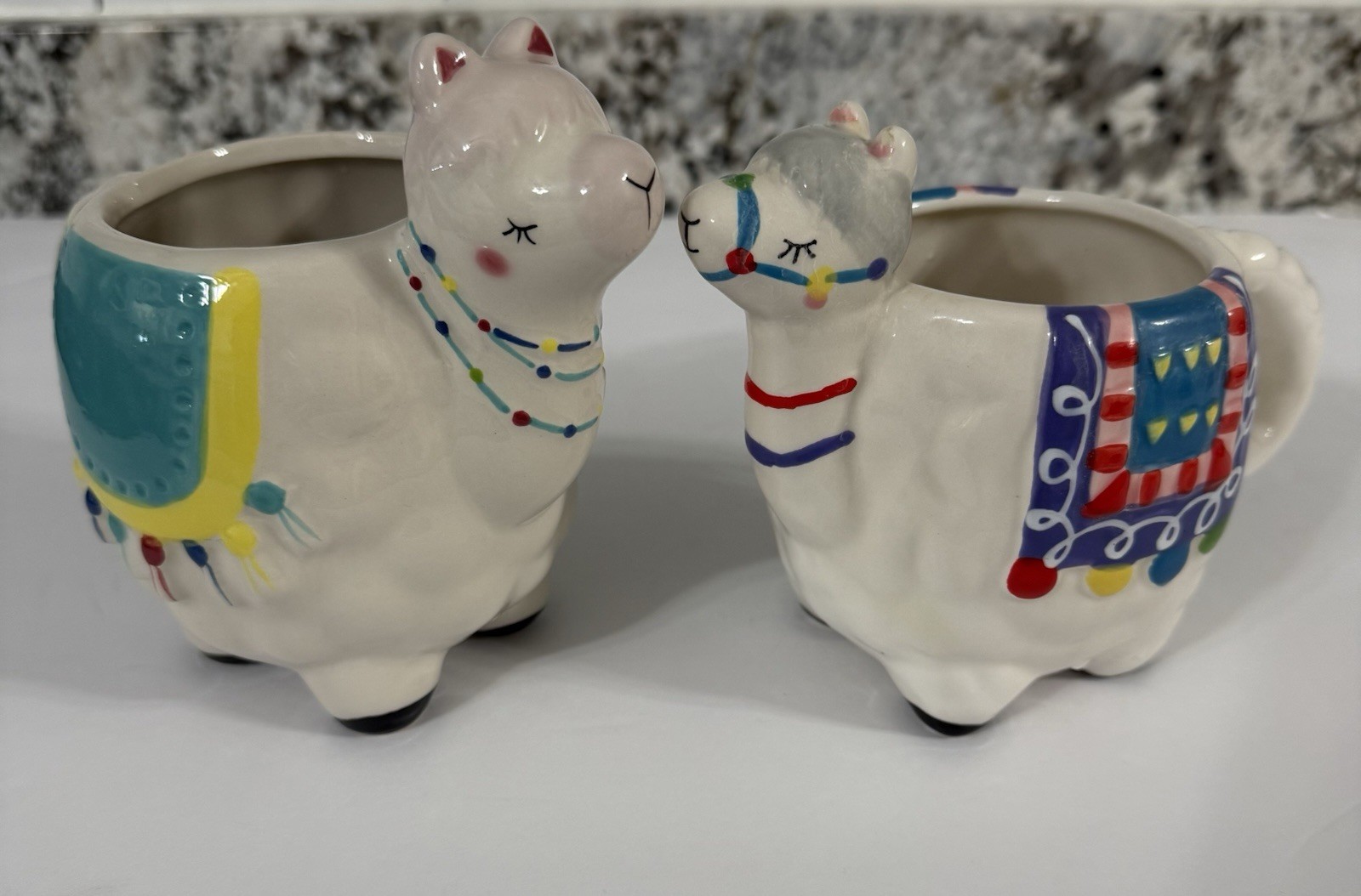 2 Llama Alpaca Ceramic Coffee Mugs Colorful Novelty Animal Cup Farmhouse 12/16oz