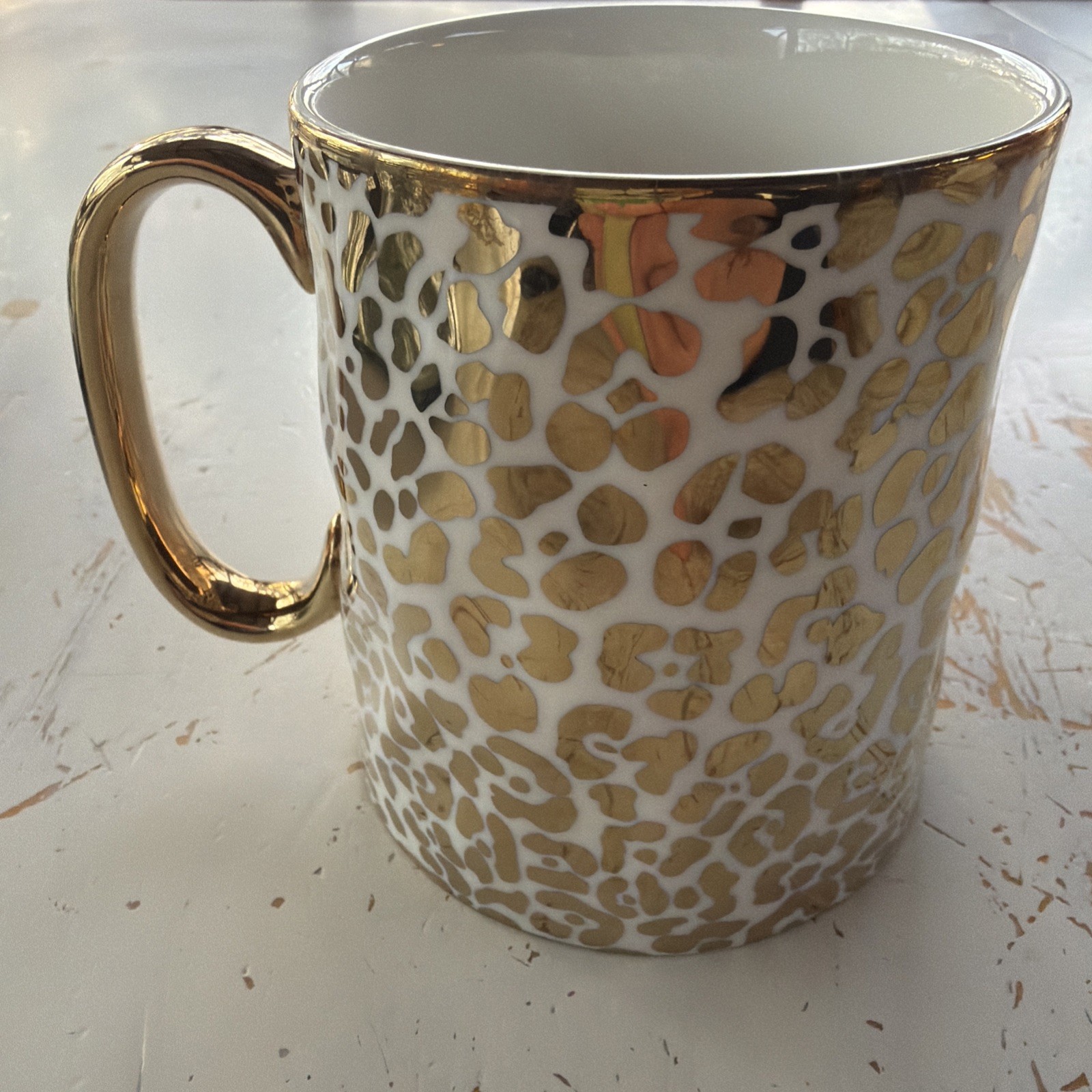 Signature Housewares 14 oz Metallic Gold Leopard Face Print Stoneware Mug