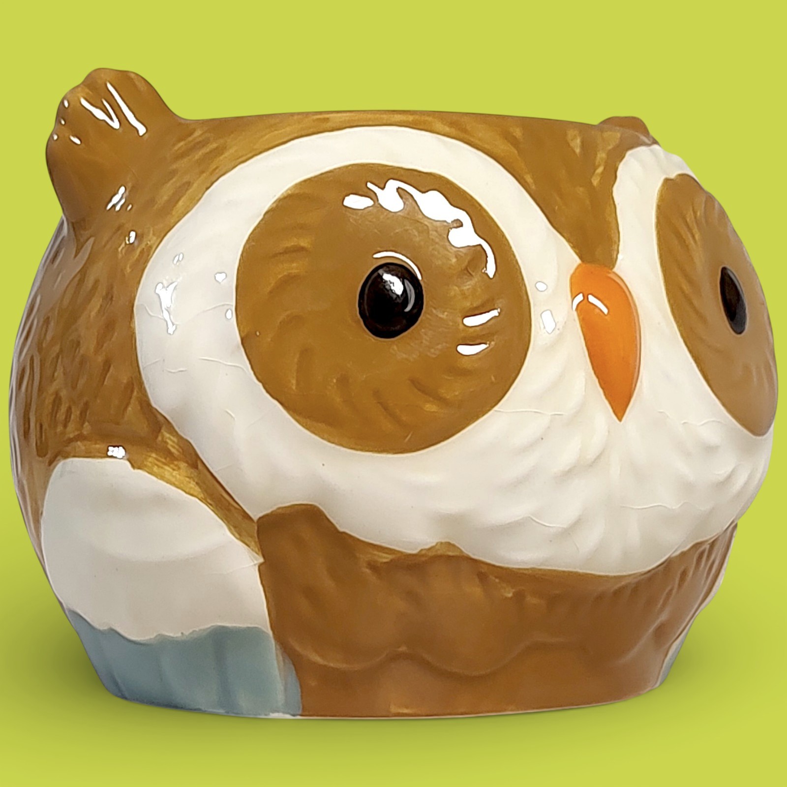 10 fl oz Hand Painted Earthenware Brown and White Ceramic Owl Mug / Cup 3″
