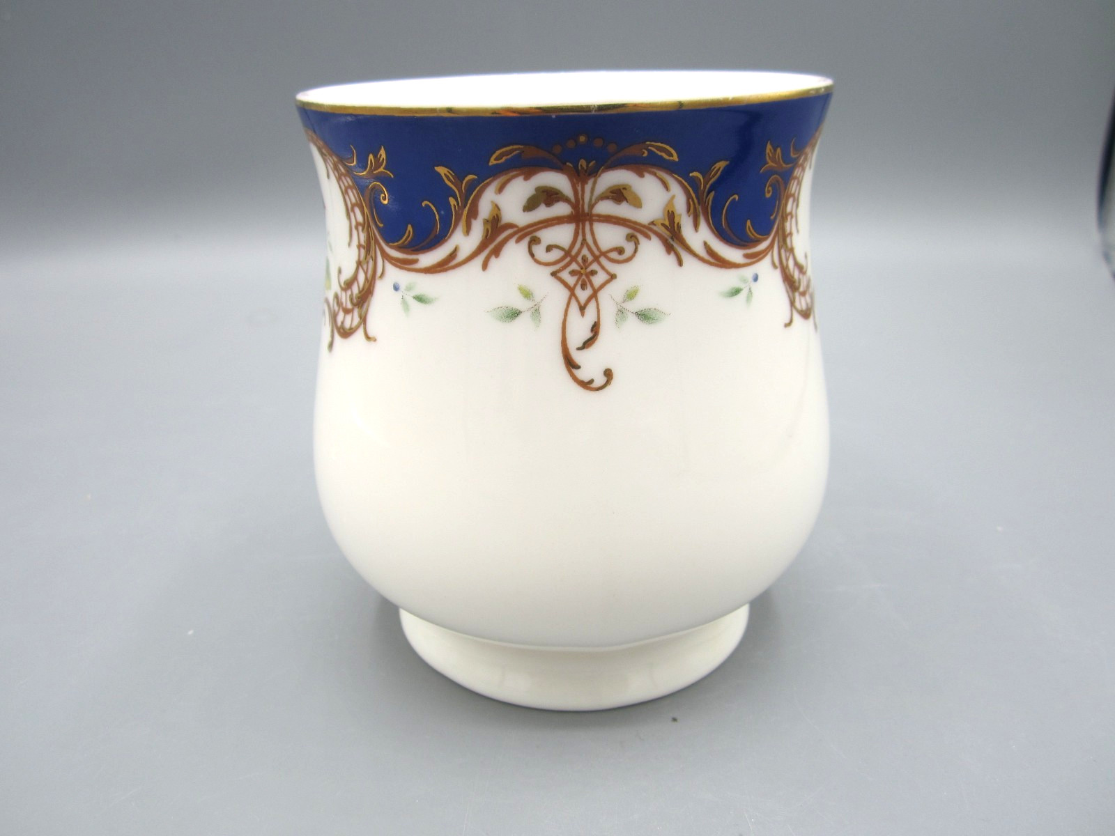 Grace Teaware White Dark Blue Birds Fine Porcelain Tea Coffee Mug 14 oz. (544)