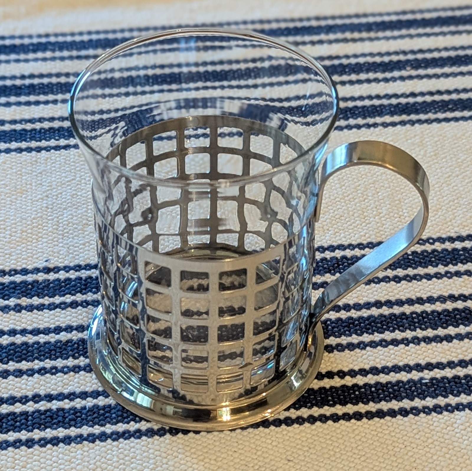 Coffee Mugs Glass Coffee Cups Set of 3 Clear Borosilicate METAL holders Vintage