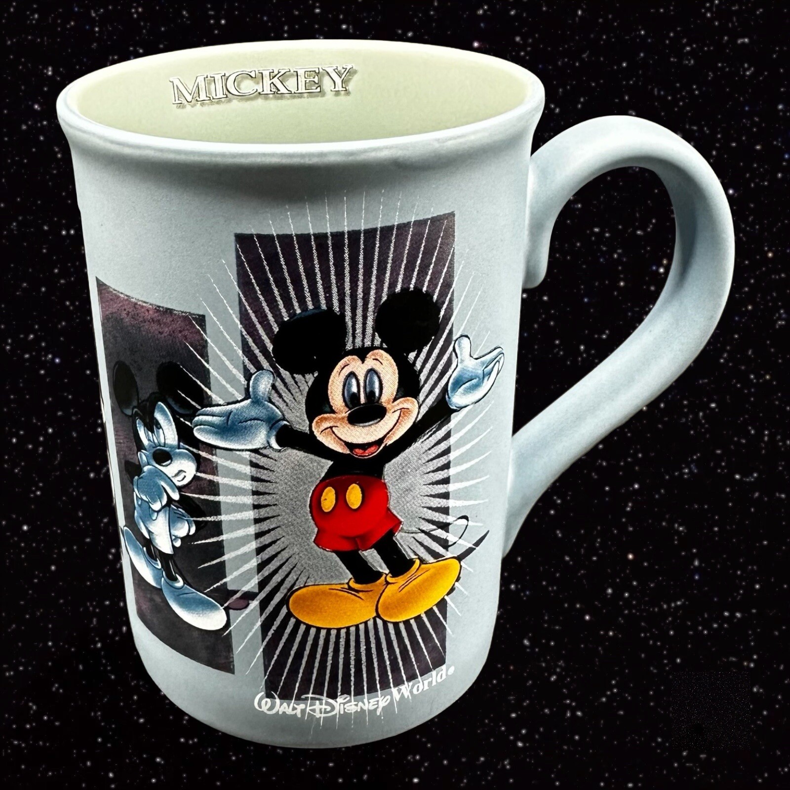 WALT DISNEY WORLD COFFEE CUP MUG Mickey Mouse Ceramic Made In Thailand 4.5”T 3”W