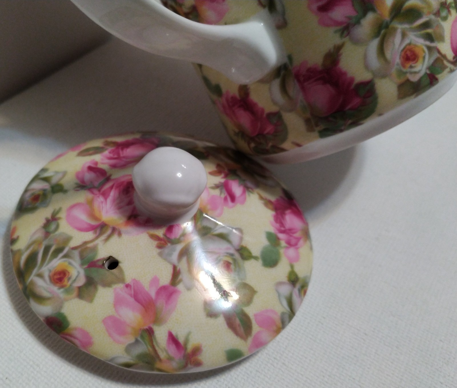 ROYAL PATRICIAN Fine Bone China Pink Rose Floral Tea Cup Mug with Lid England