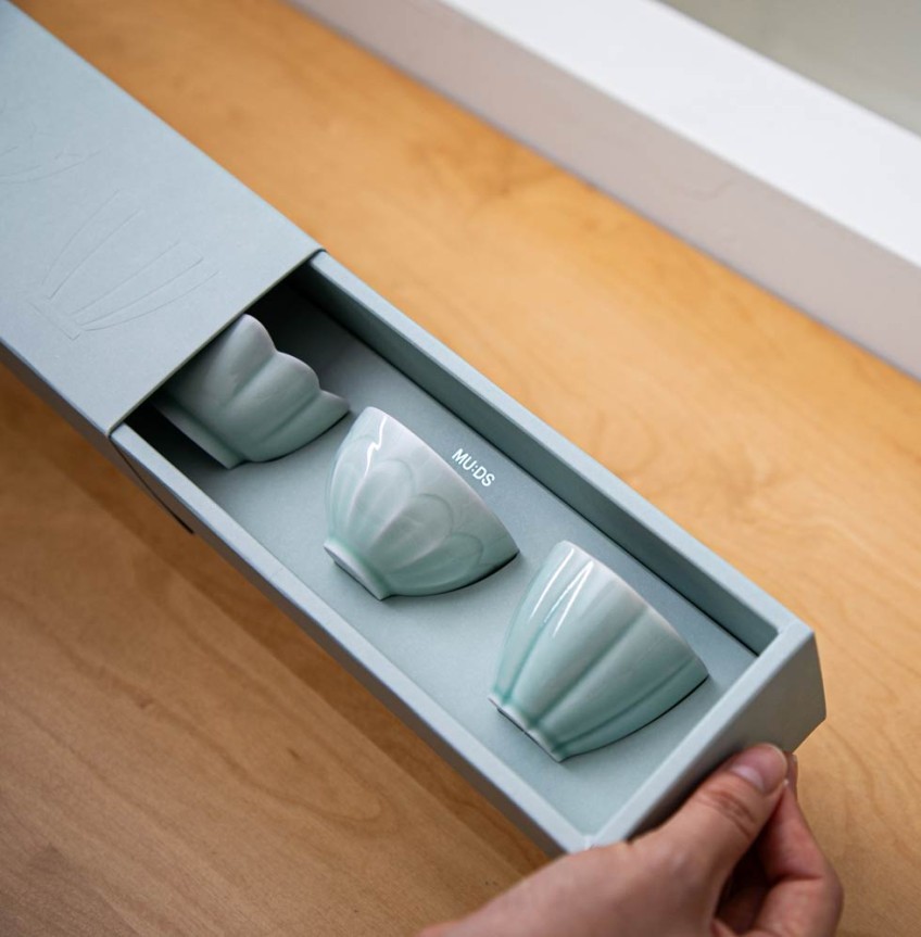 Korean Celadon Tea Cup Set of 3 (Traditional Goryeo Style Ceramic Gift)