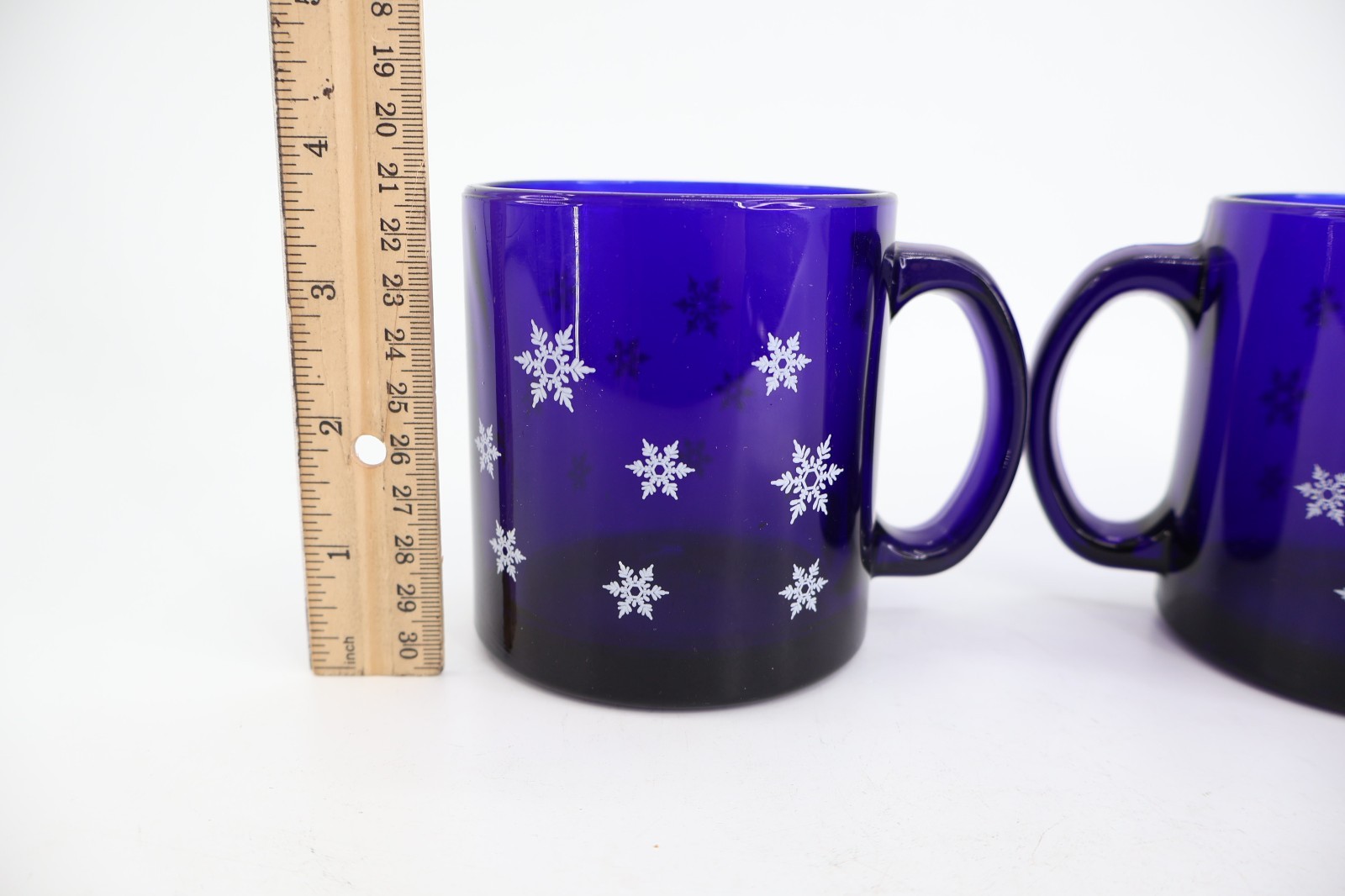 Libbey Cobalt Blue Glass Mugs Set of 2 White Snowflake Winter Christmas Holiday